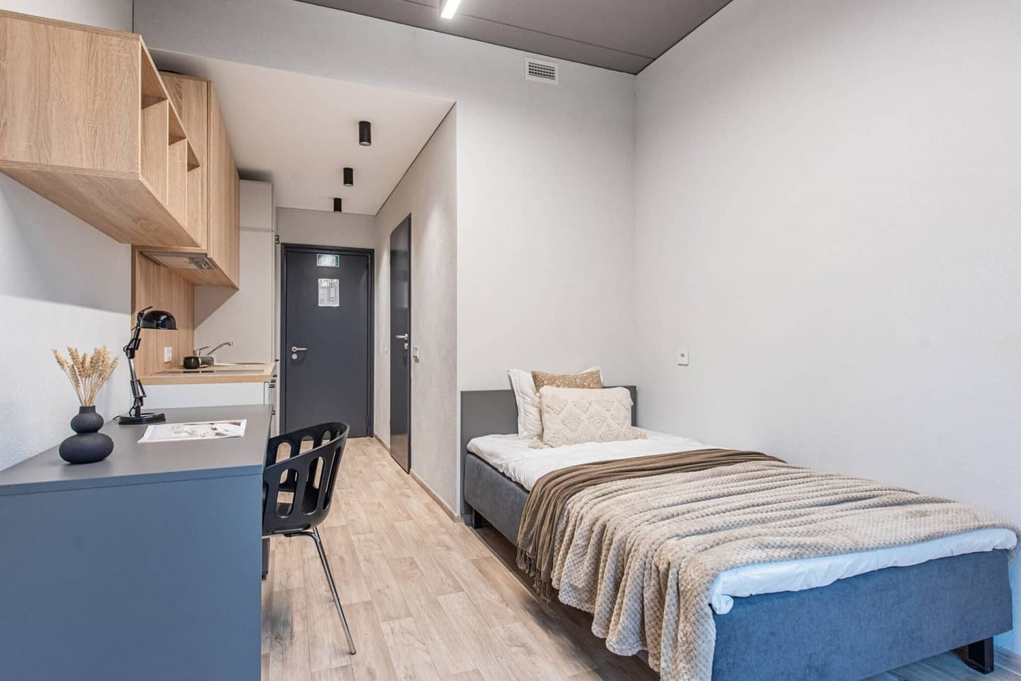 Room 4